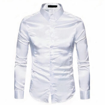 Chemise blanche à manches longues pour homme sur fond blanc.