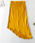 Jupe longue asymétrique en satin